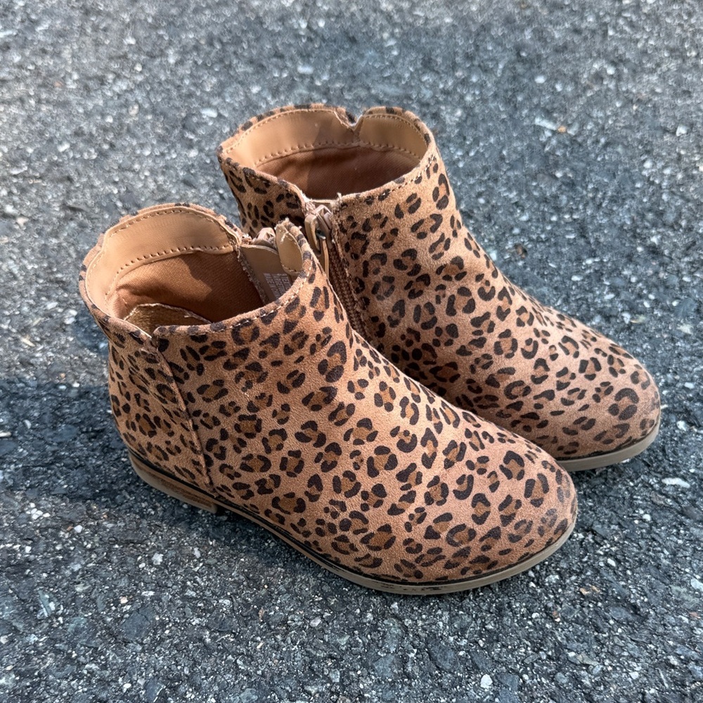 Cat & Jack Brown Leopard Boots Toddler/kids girl